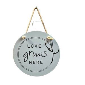 Love Grows Here Round Mini Sign Farmhouse Hanging Decor 5in Garden Home Gift